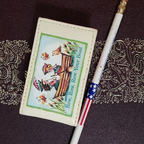 2006 Animated Music box - Row Row Your Boat, Rare Collectible toy - Picture 1 of 11